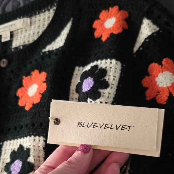 NWT Blue Velvet Small Floral Black Long Crochet Button Down Cardigan - Picture 5 of 6